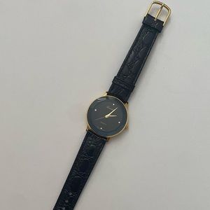 Lucida leather watch.